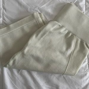 Gymshark Flex Cycling Shorts in Pastel Green